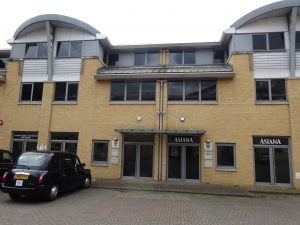 Unit 7 Quebec Wharf, Thomas Road, London, E14 7AF – Warehouse / Office Unit